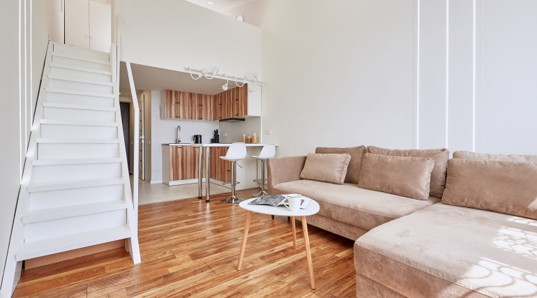 Двухуровневая гостинка Харьков снять